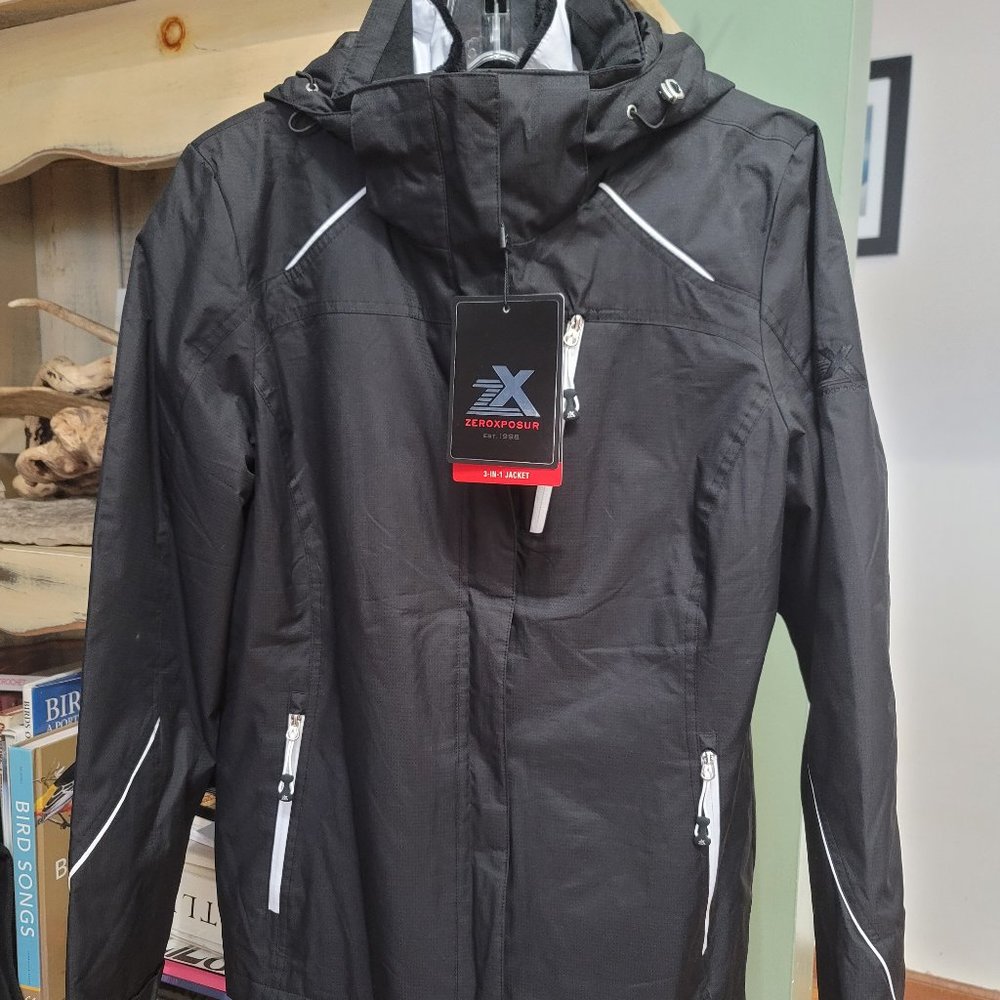 Zeroxposur Women's 3-IN-1 Jacket size M *New with tags!